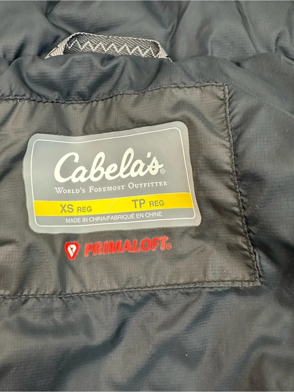 Cabela's Black Kids Puffer Jacket with Bright Blue Trim size XS